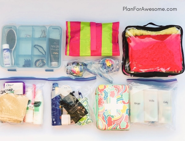 This travel hack will forever change the way you pack - This girl has all sorts of clever ideas - I can't wait to put together my own travel tote!
