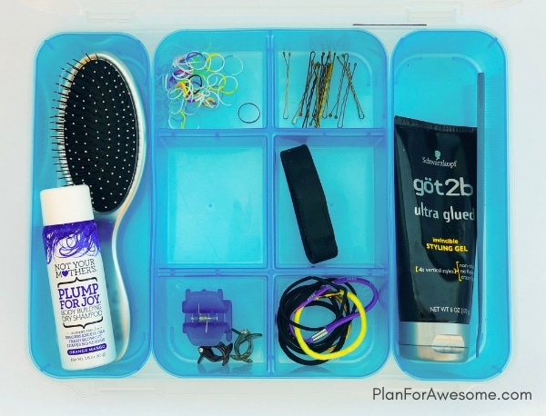 This travel hack will forever change the way you pack - I can't wait to put together my own travel tote!